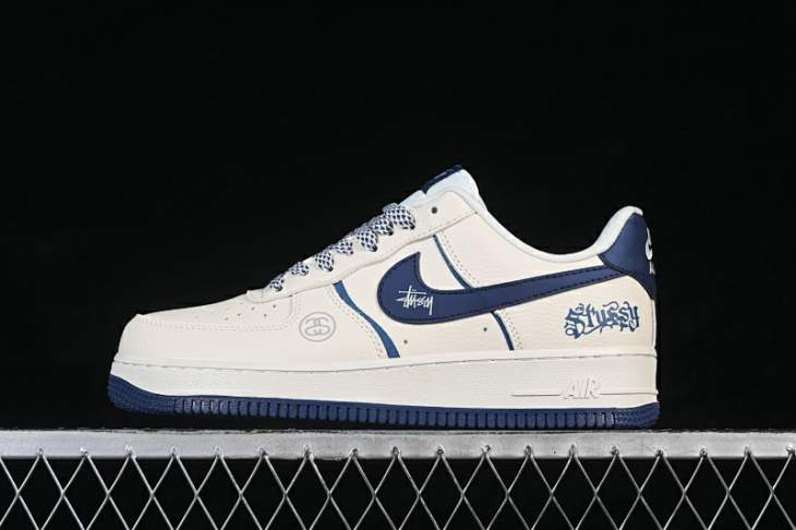Picture of Air Force 1 _SKUfw22468561480467738fw